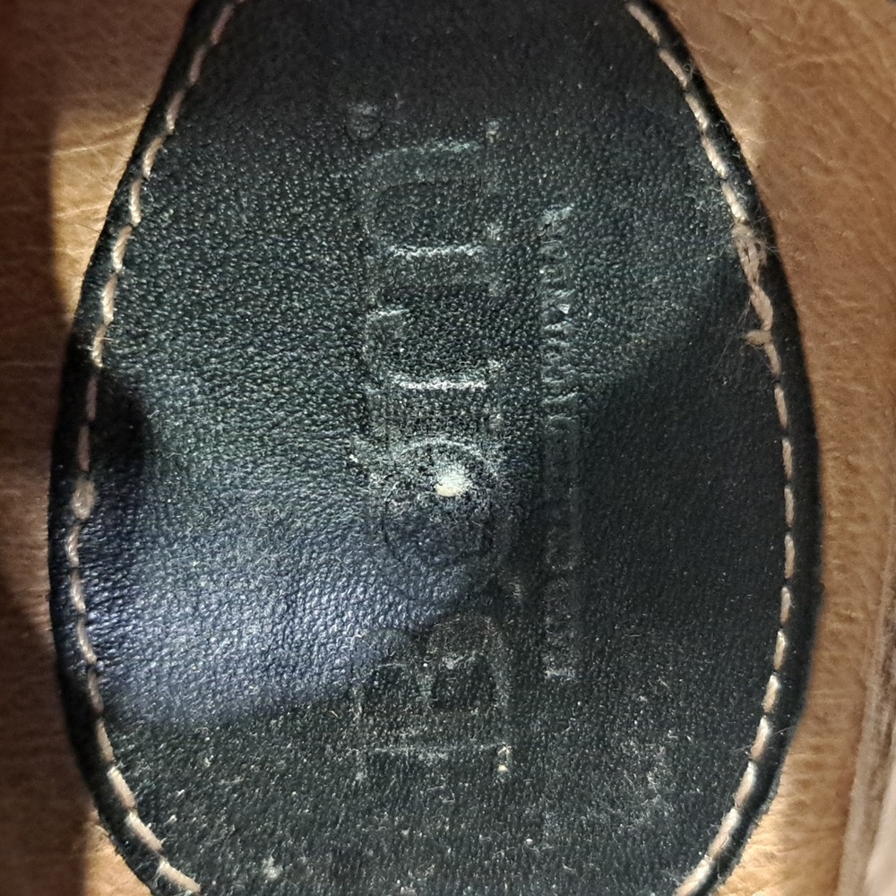 BORN Women's Leather Shoes - Picture 12 of 15